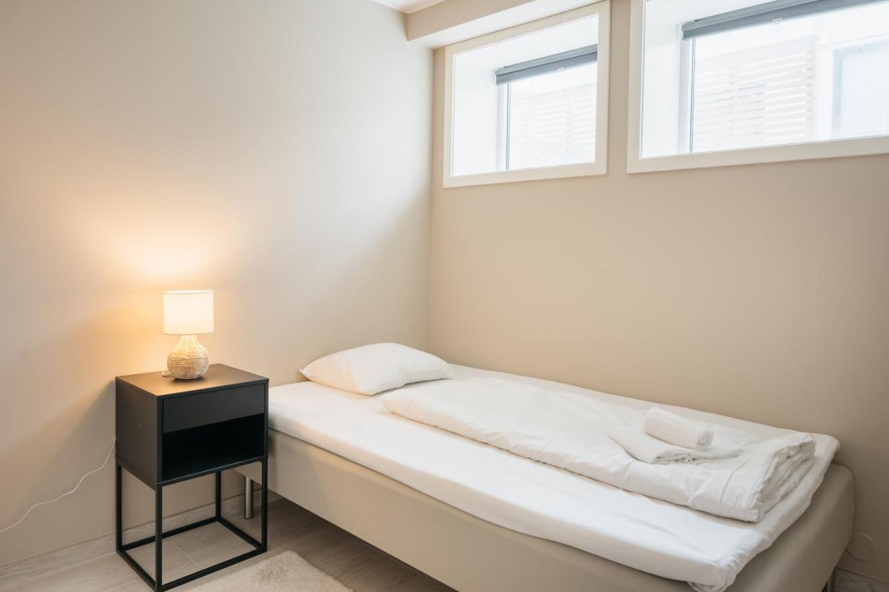 Stay L Urban - Spacious Apartment With Private Terrace Bergen Eksteriør bilde