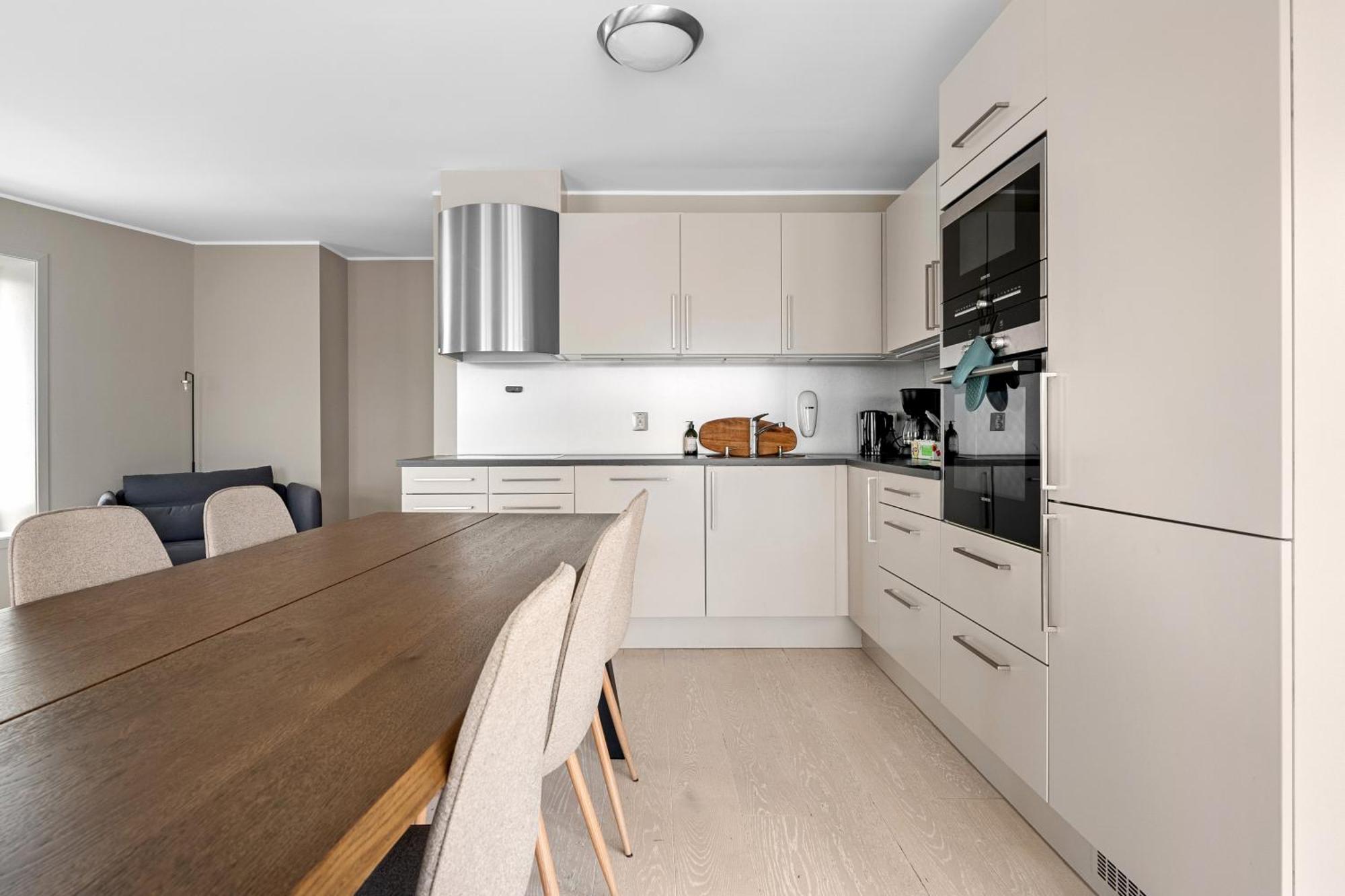 Stay L Urban - Spacious Apartment With Private Terrace Bergen Eksteriør bilde