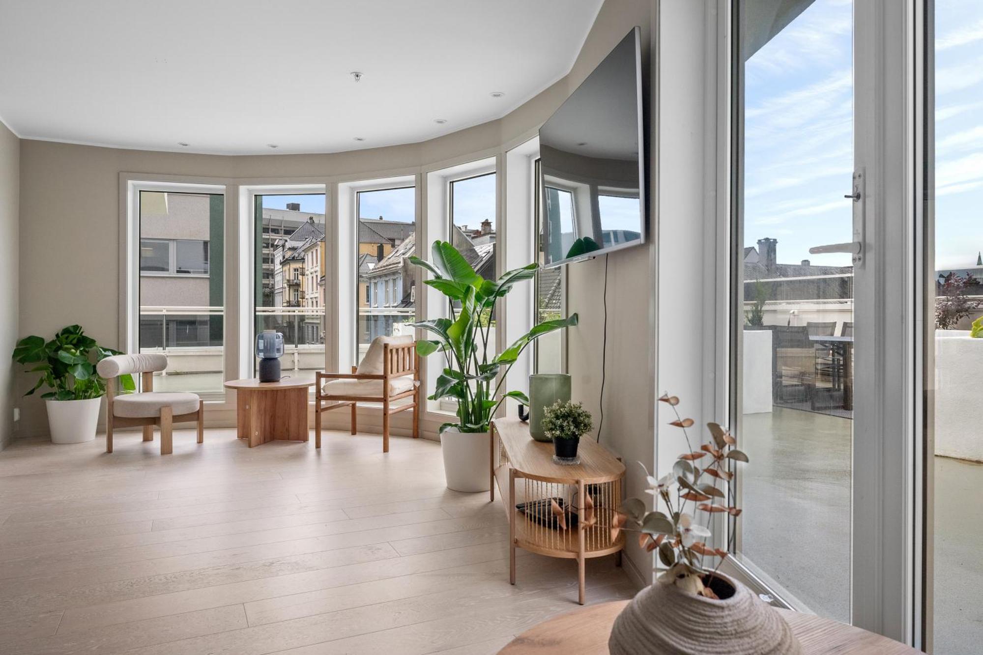 Stay L Urban - Spacious Apartment With Private Terrace Bergen Eksteriør bilde
